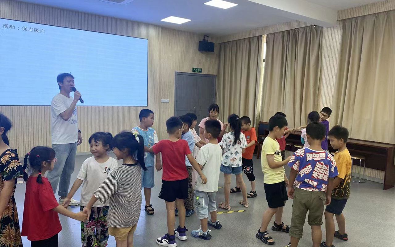 青白江龙观乡中心学校